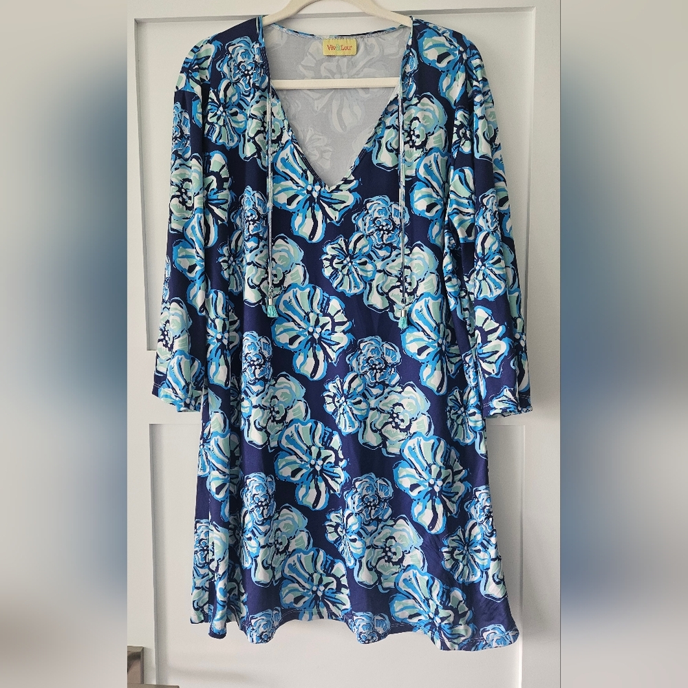 Viv & Lou V-Neck Beach Cover Up Dress, Blue Floral Size: L/XL